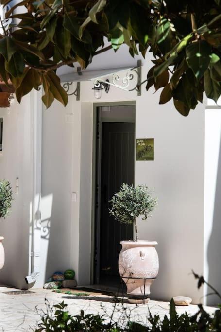 La Casa Di Bella A Tradional Stone House With Barbecue Βίλα Καρυά Εξωτερικό φωτογραφία