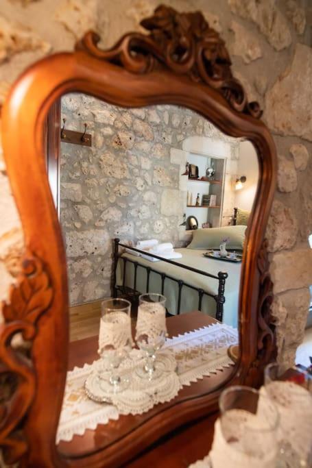 La Casa Di Bella A Tradional Stone House With Barbecue Βίλα Καρυά Εξωτερικό φωτογραφία