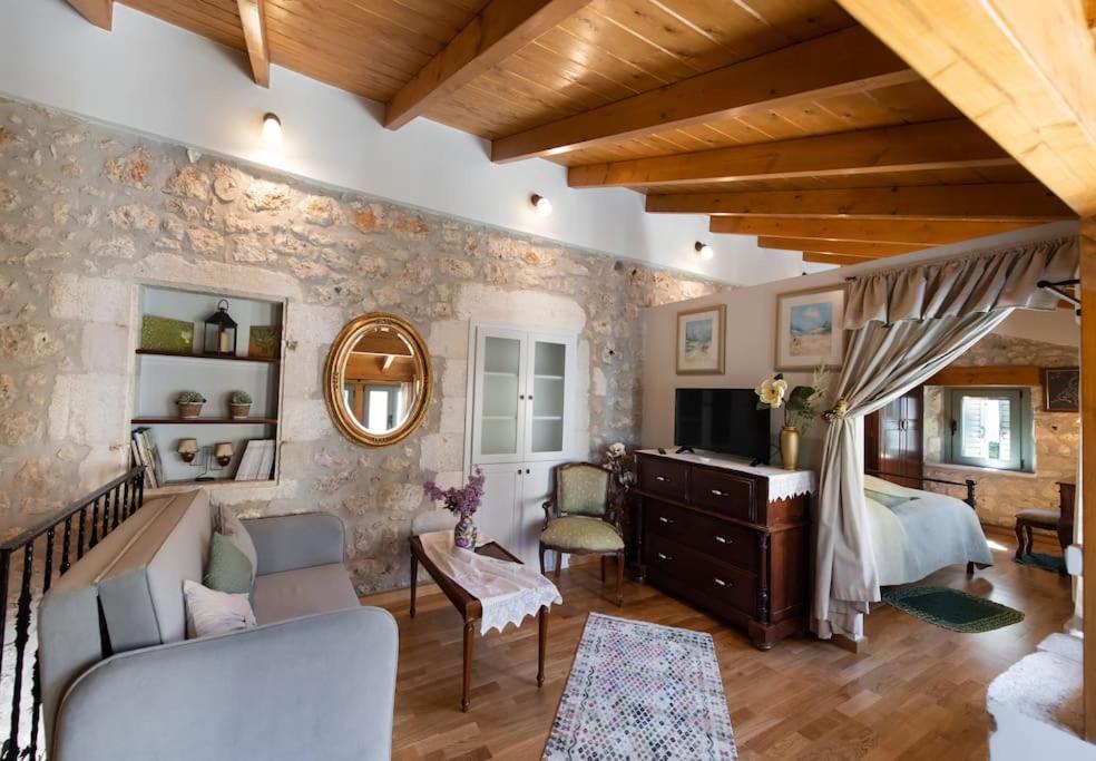 La Casa Di Bella A Tradional Stone House With Barbecue Βίλα Καρυά Εξωτερικό φωτογραφία